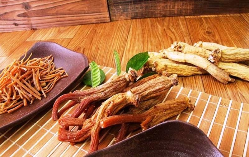 Lưu ý khi sử dụng hồng sâm cho các đối tượng đặc biệt